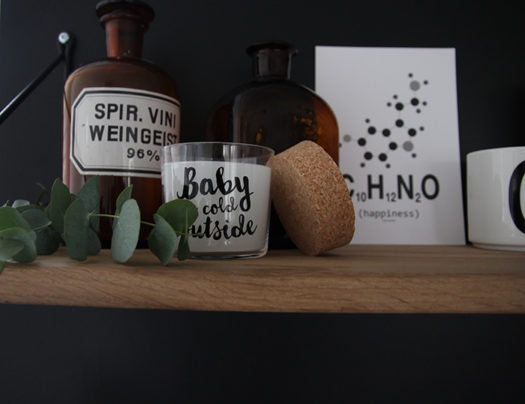 Eine schwarze Wand für die Küche | sanvie.de