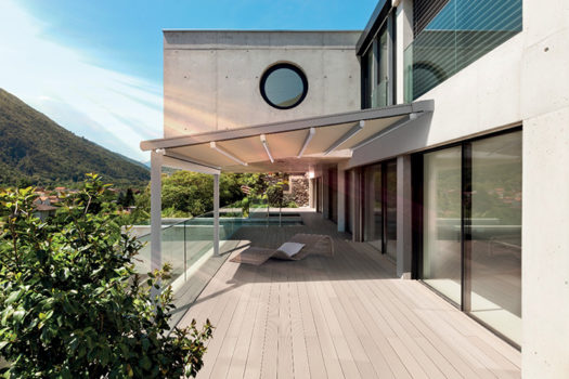 Sonnenschutz bei großen Fenstern und Holzrahmenbau - welche